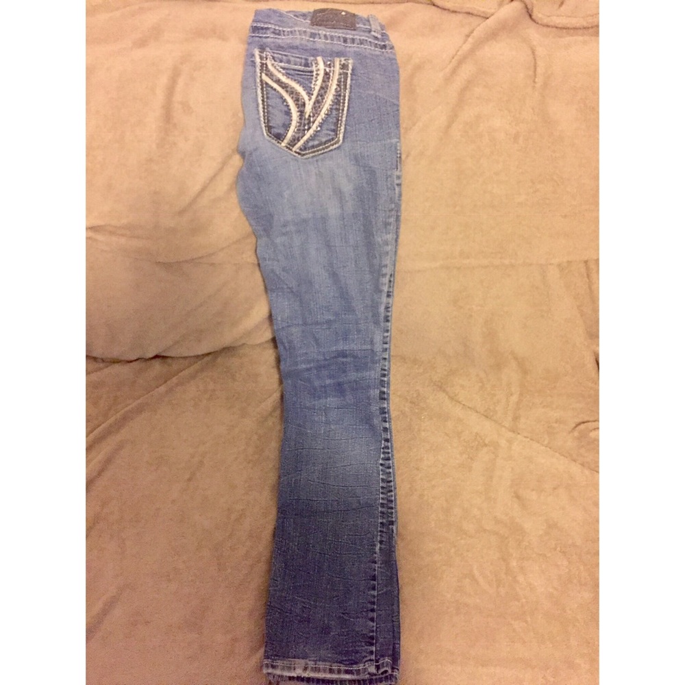 Ariya Jeans